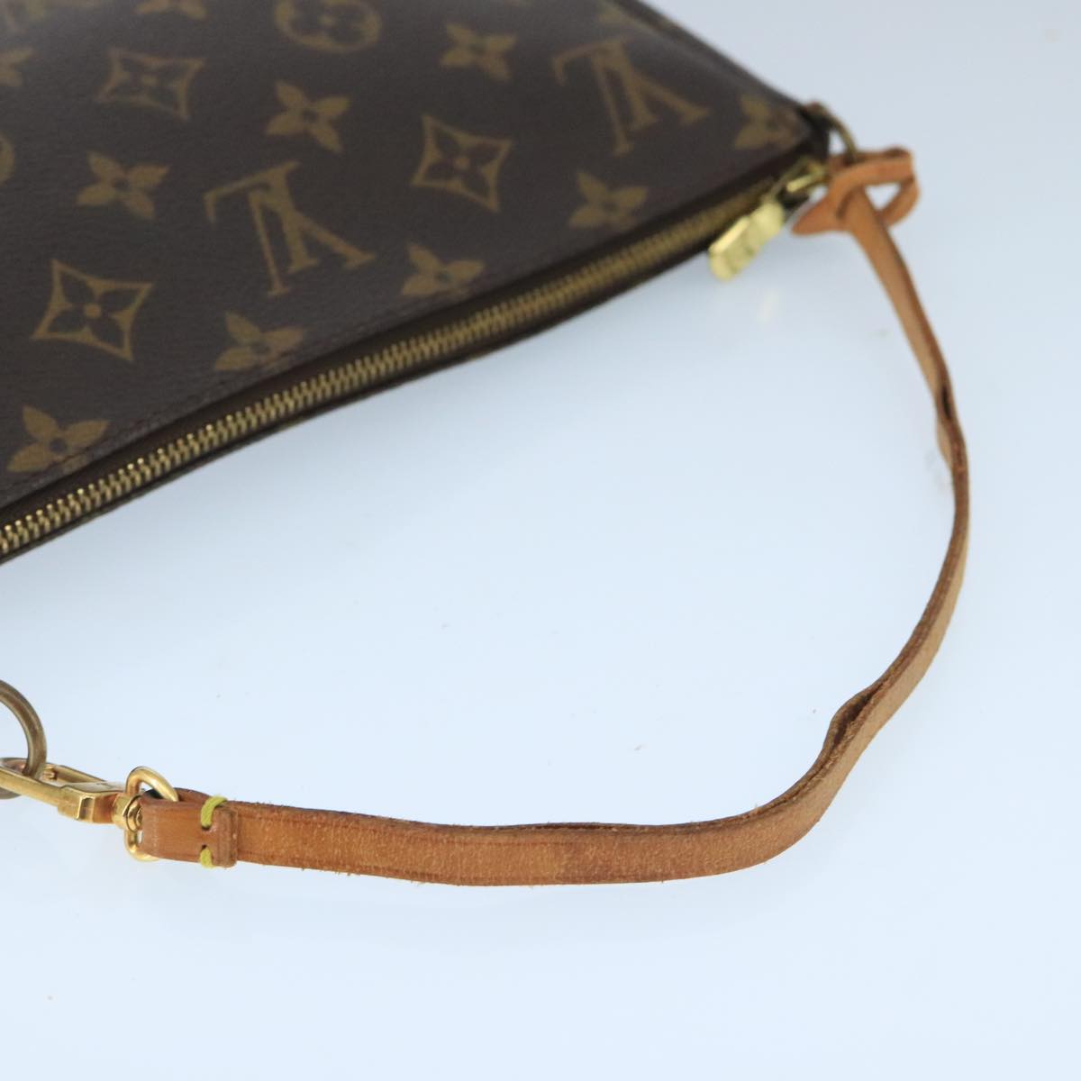 LOUIS VUITTON Monogram Pochette Accessoires Pouch M51980 LV Auth 97719