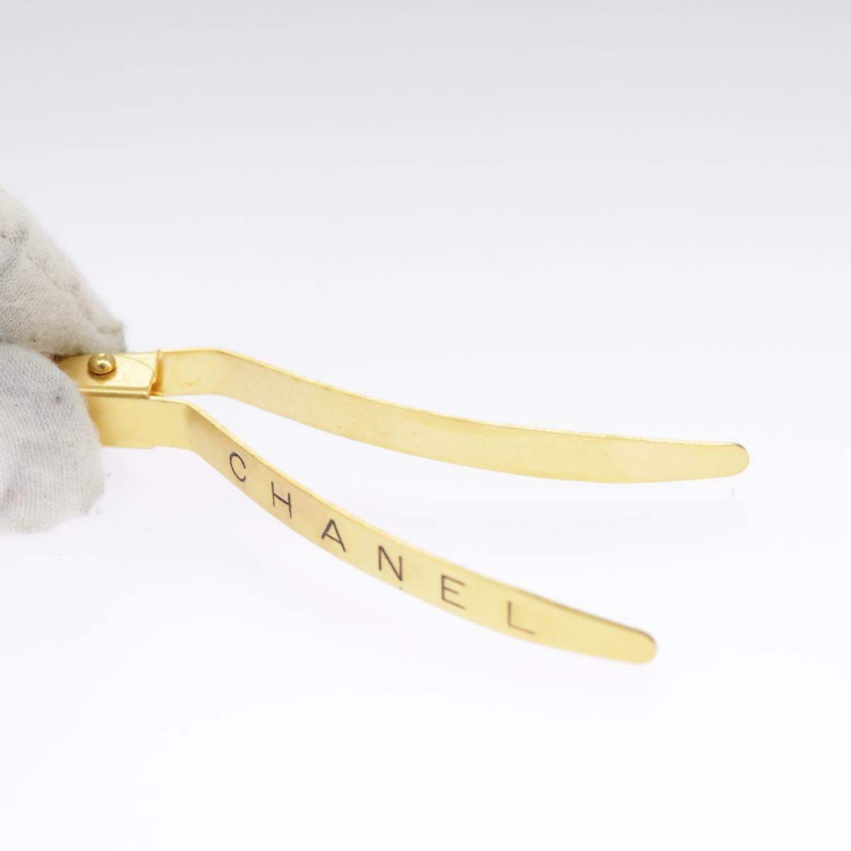 CHANEL Barrette metal Gold CC Auth 97761