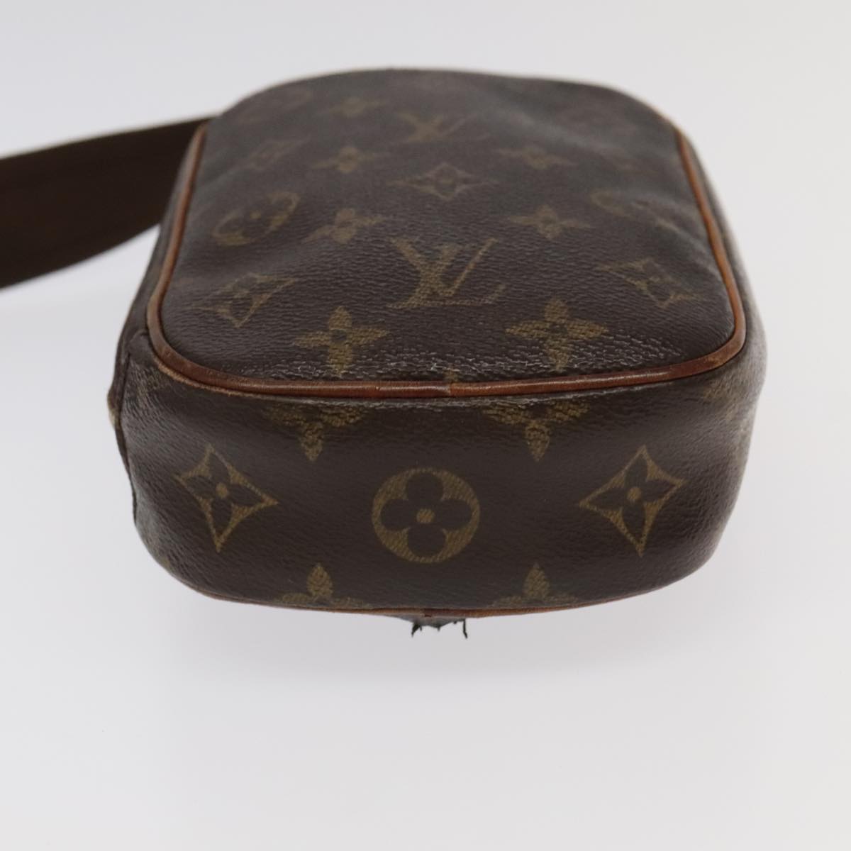 LOUIS VUITTON Monogram Pochette Gange Shoulder Bag M51870 LV Auth 97801