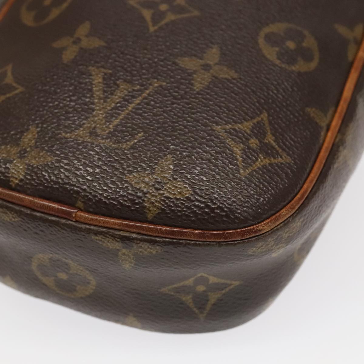 LOUIS VUITTON Monogram Pochette Gange Shoulder Bag M51870 LV Auth 97801