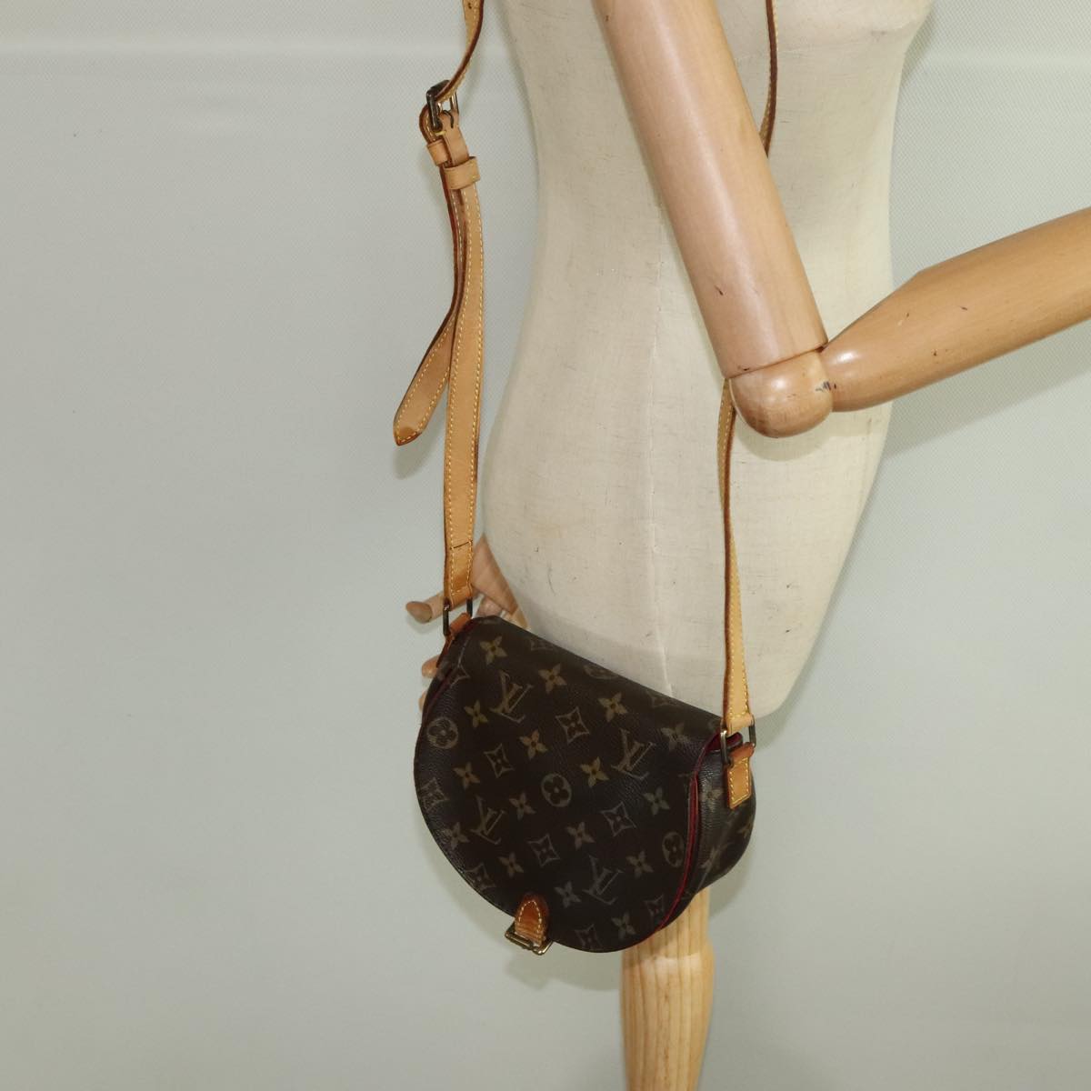 LOUIS VUITTON Monogram Tambourine Shoulder Bag M51179 LV Auth 97805