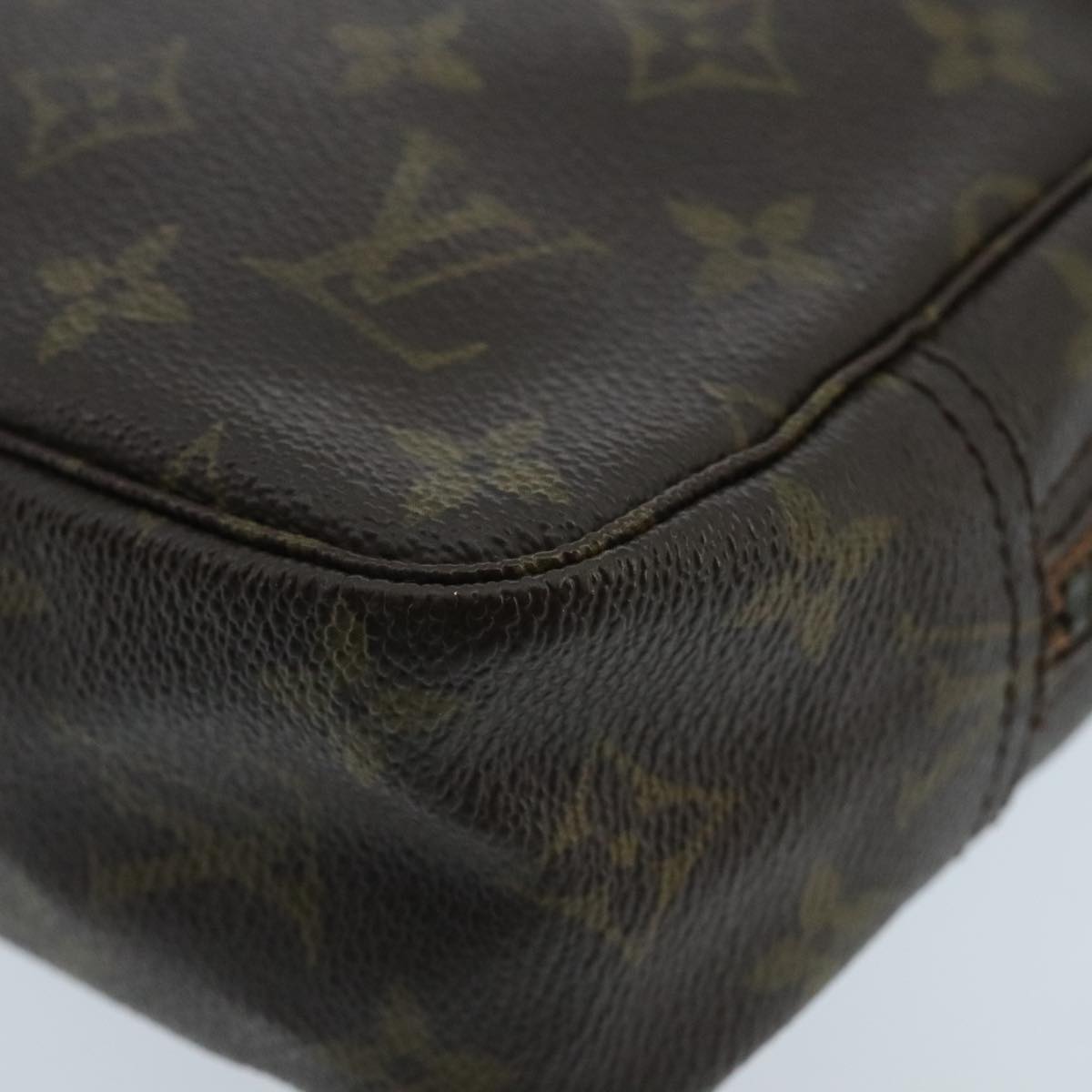 LOUIS VUITTON Monogram Trousse Toilette 23 Clutch Bag M47524 LV Auth 97855