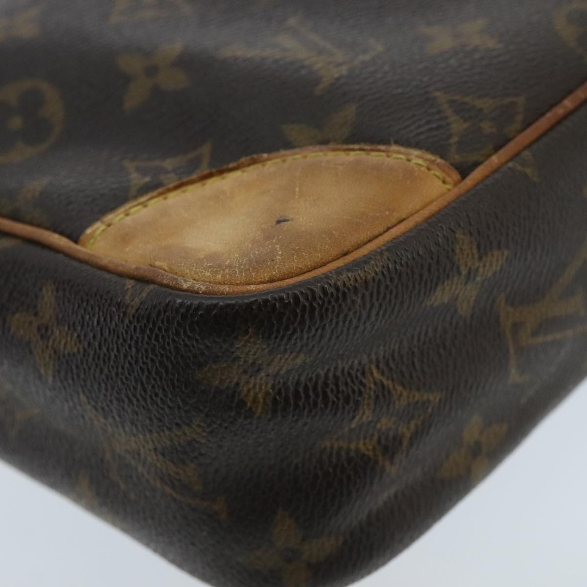 LOUIS VUITTON Monogram Compiegne 28 Clutch Bag M51845 LV Auth 97857