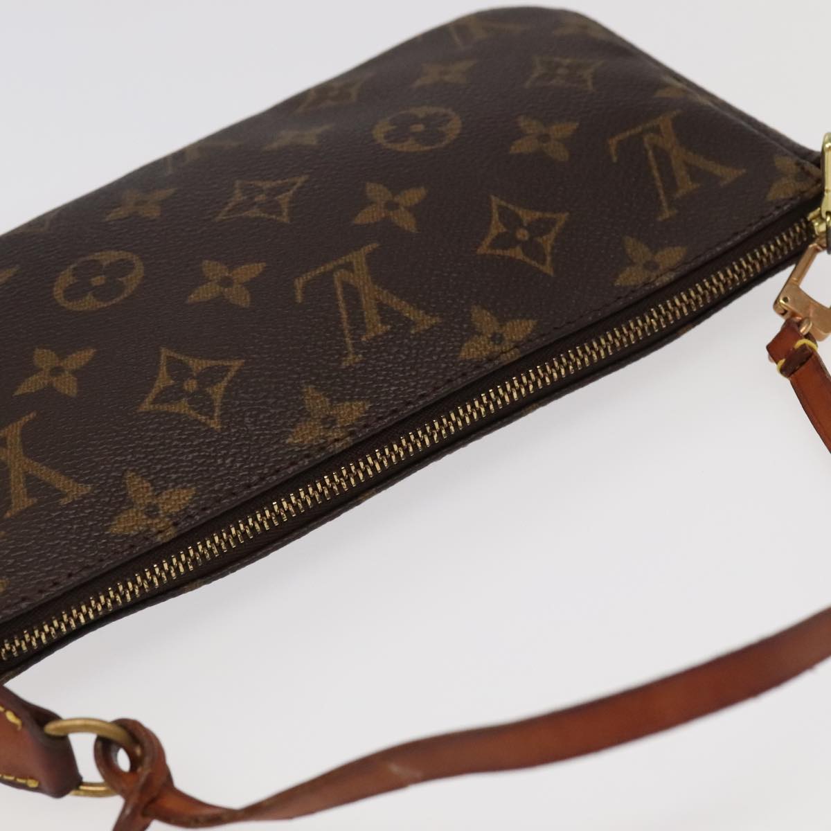 LOUIS VUITTON Monogram Pochette Accessoires Pouch M51980 LV Auth 97925