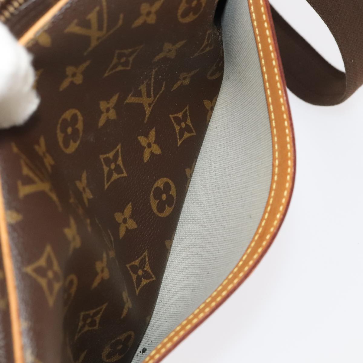 LOUIS VUITTON Monogram Reporter PM Shoulder Bag M45254 LV Auth 97988