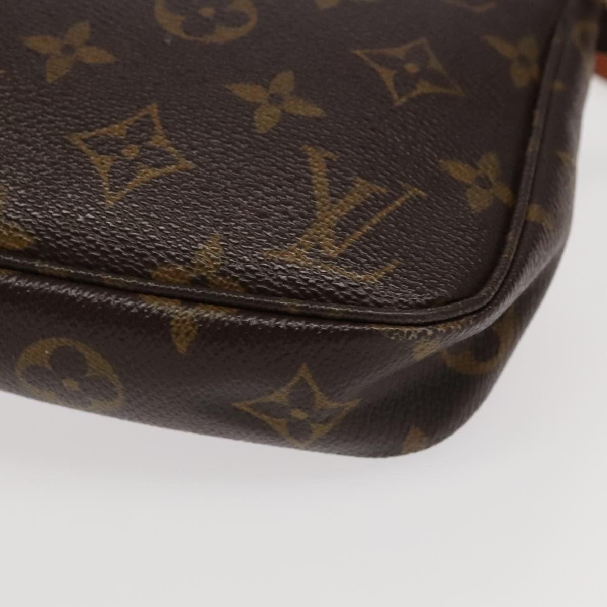 LOUIS VUITTON Monogram Pochette Accessoires Pouch M51980 LV Auth 98018