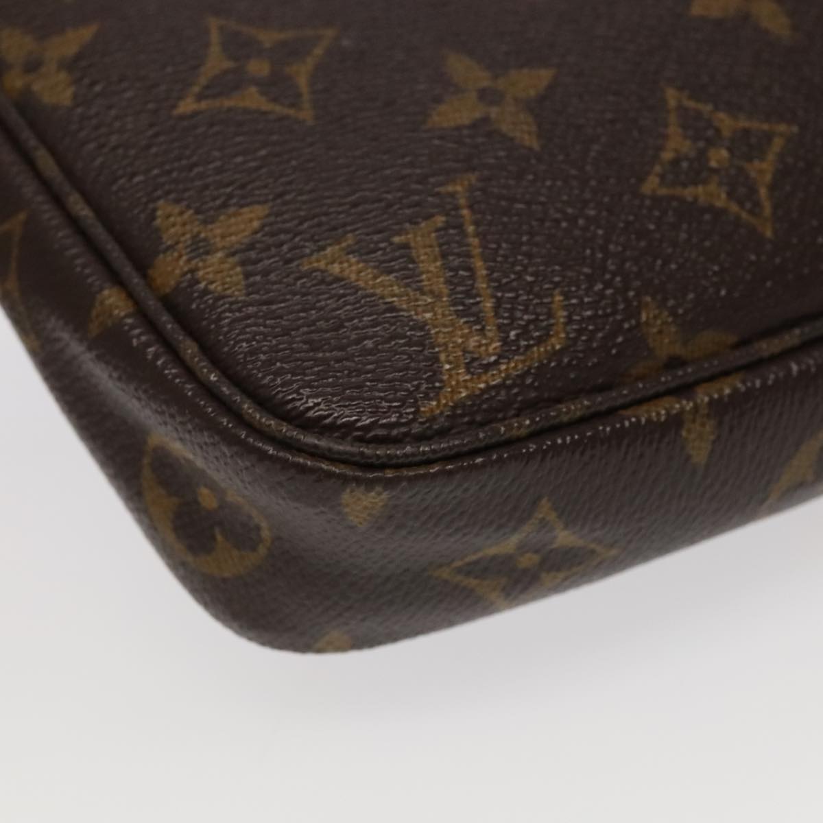 LOUIS VUITTON Monogram Pochette Accessoires Pouch M51980 LV Auth 98018