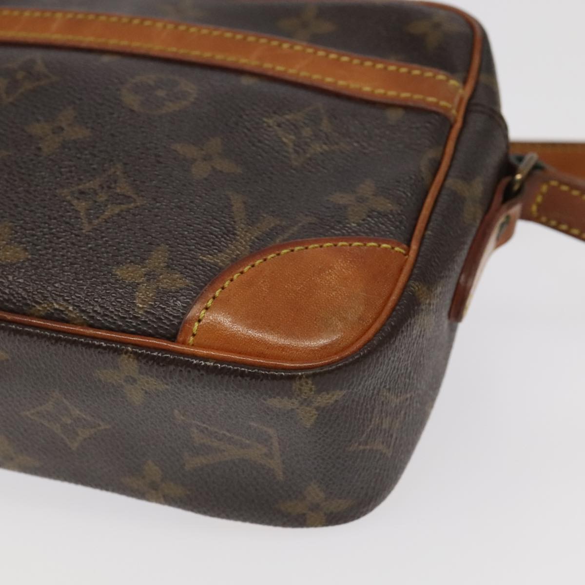 LOUIS VUITTON Monogram Trocadero 23 Shoulder Bag M51276 LV Auth 98037