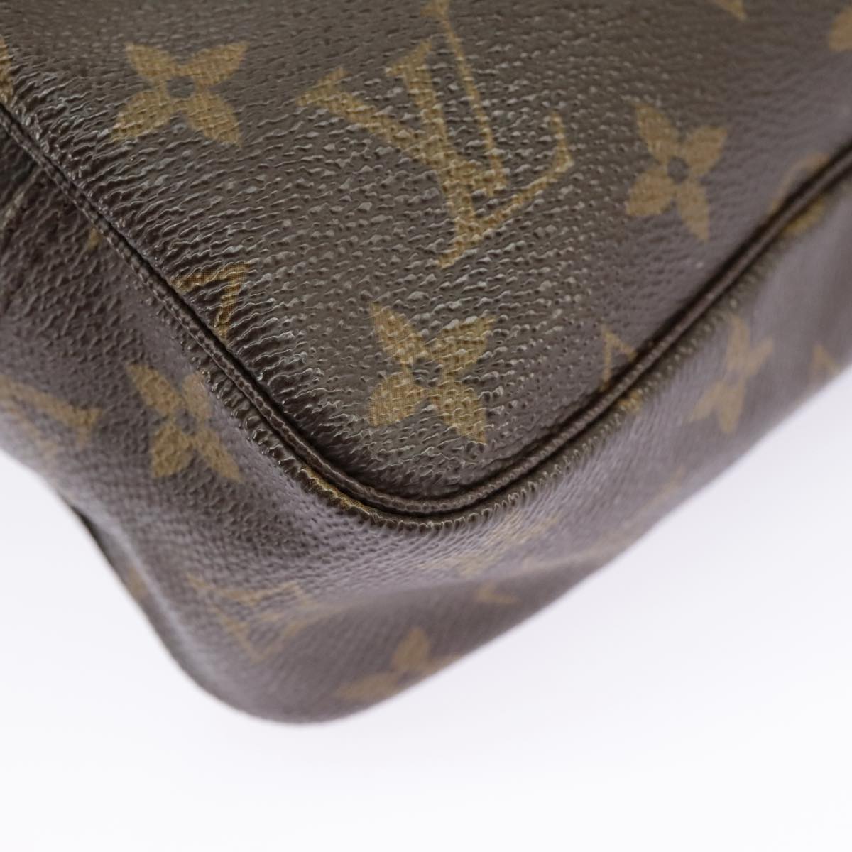 LOUIS VUITTON Monogram Trousse Toilette 23 Clutch Bag M47524 LV Auth 98039