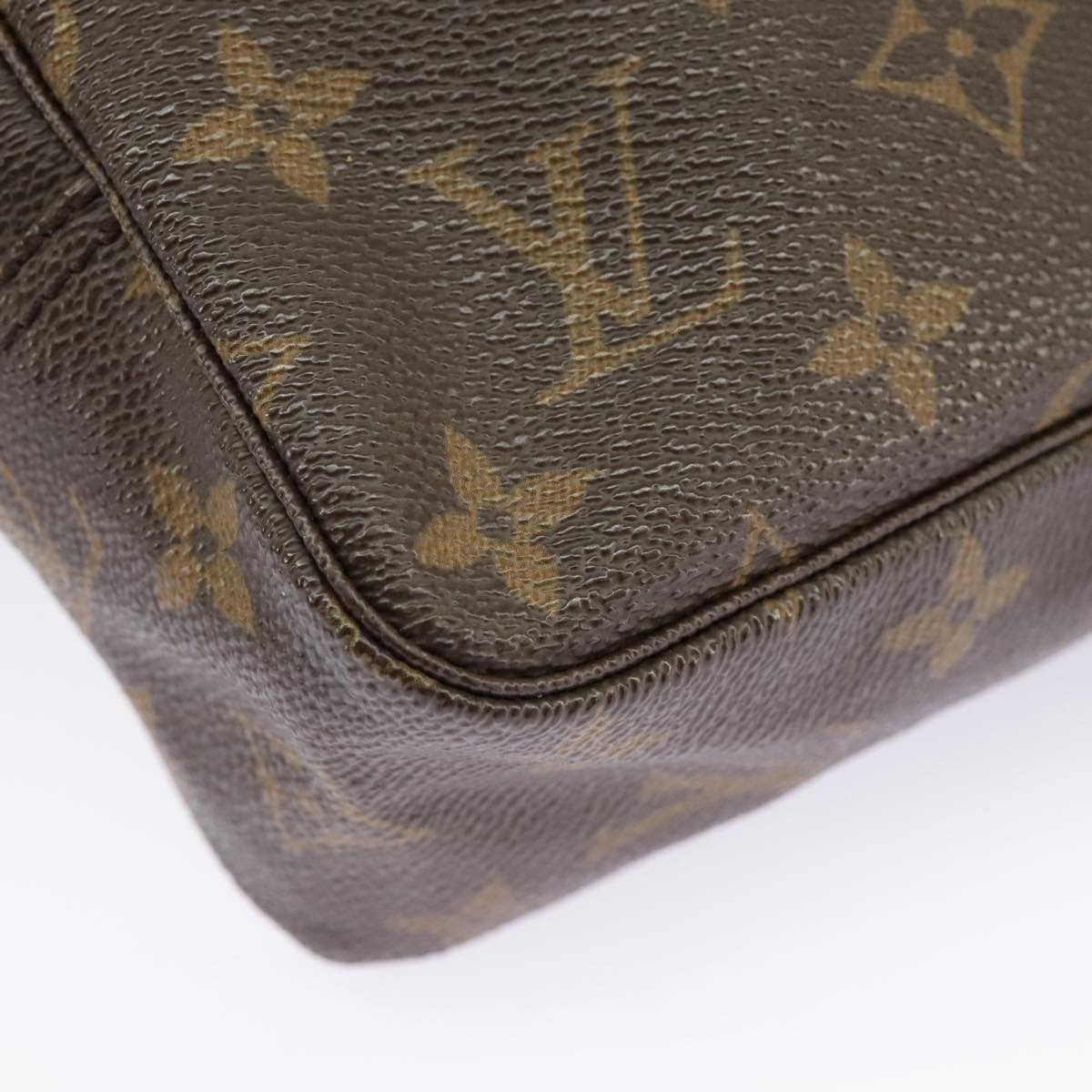 LOUIS VUITTON Monogram Trousse Toilette 23 Clutch Bag M47524 LV Auth 98039