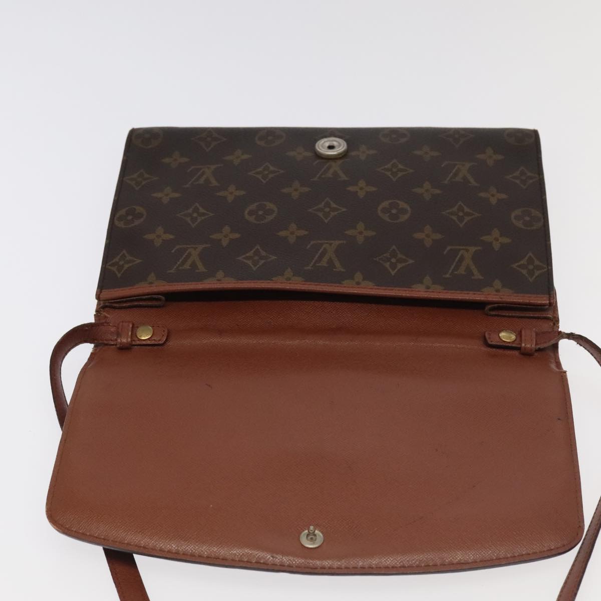 LOUIS VUITTON Monogram Bordeaux 27 Shoulder Bag M51797 LV Auth 98042