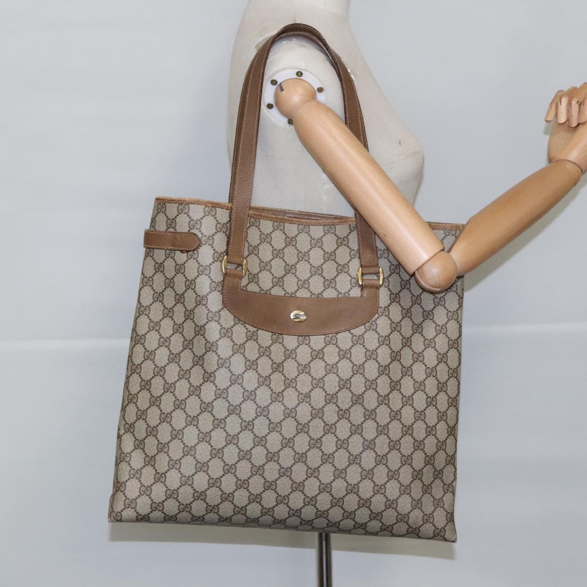 GUCCI GG Supreme Tote Bag PVC Leather Beige Gold 39 02 061 Auth 98093