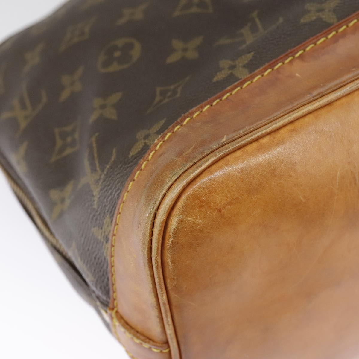 LOUIS VUITTON Monogram Alma Hand Bag M51130 LV Auth 98201