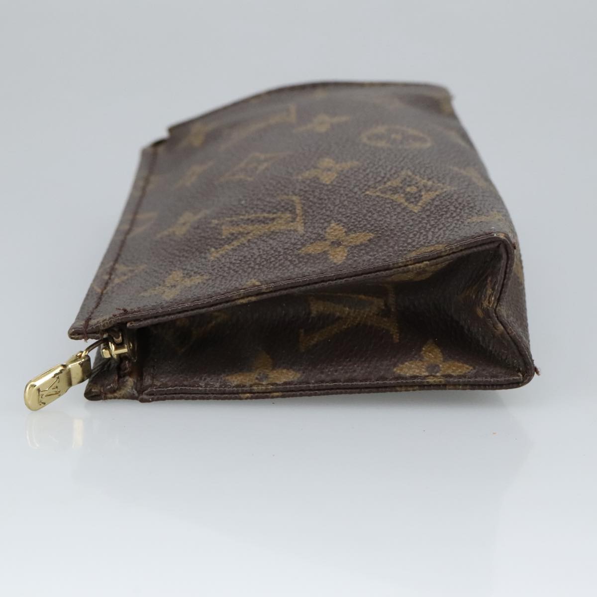 LOUIS VUITTON Monogram Poche Toilette 15 Pouch M47546 LV Auth 98202