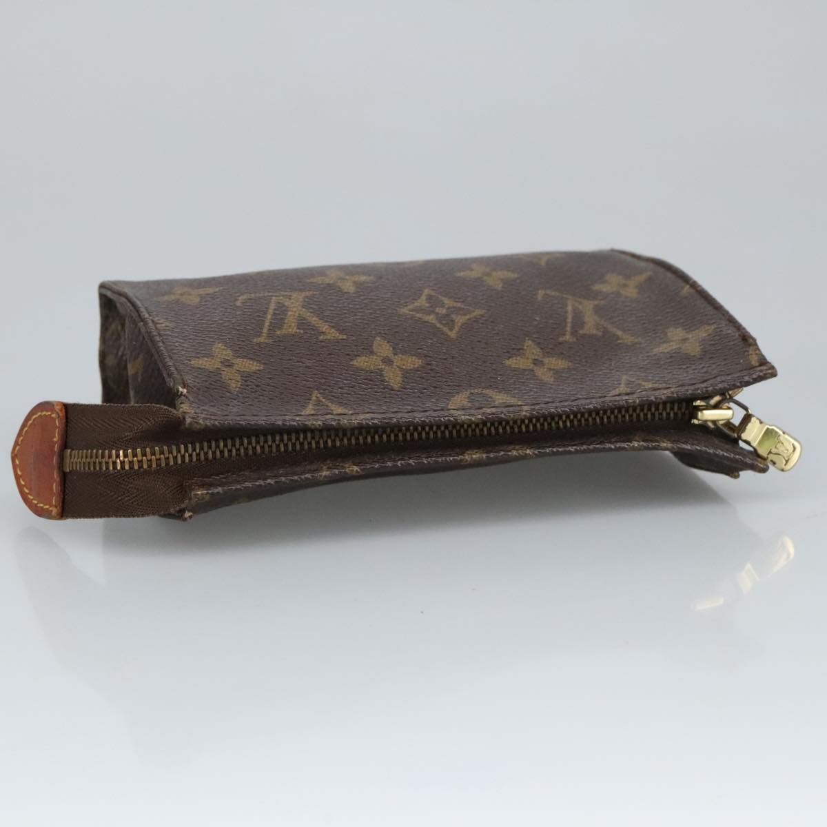 LOUIS VUITTON Monogram Poche Toilette 15 Pouch M47546 LV Auth 98202