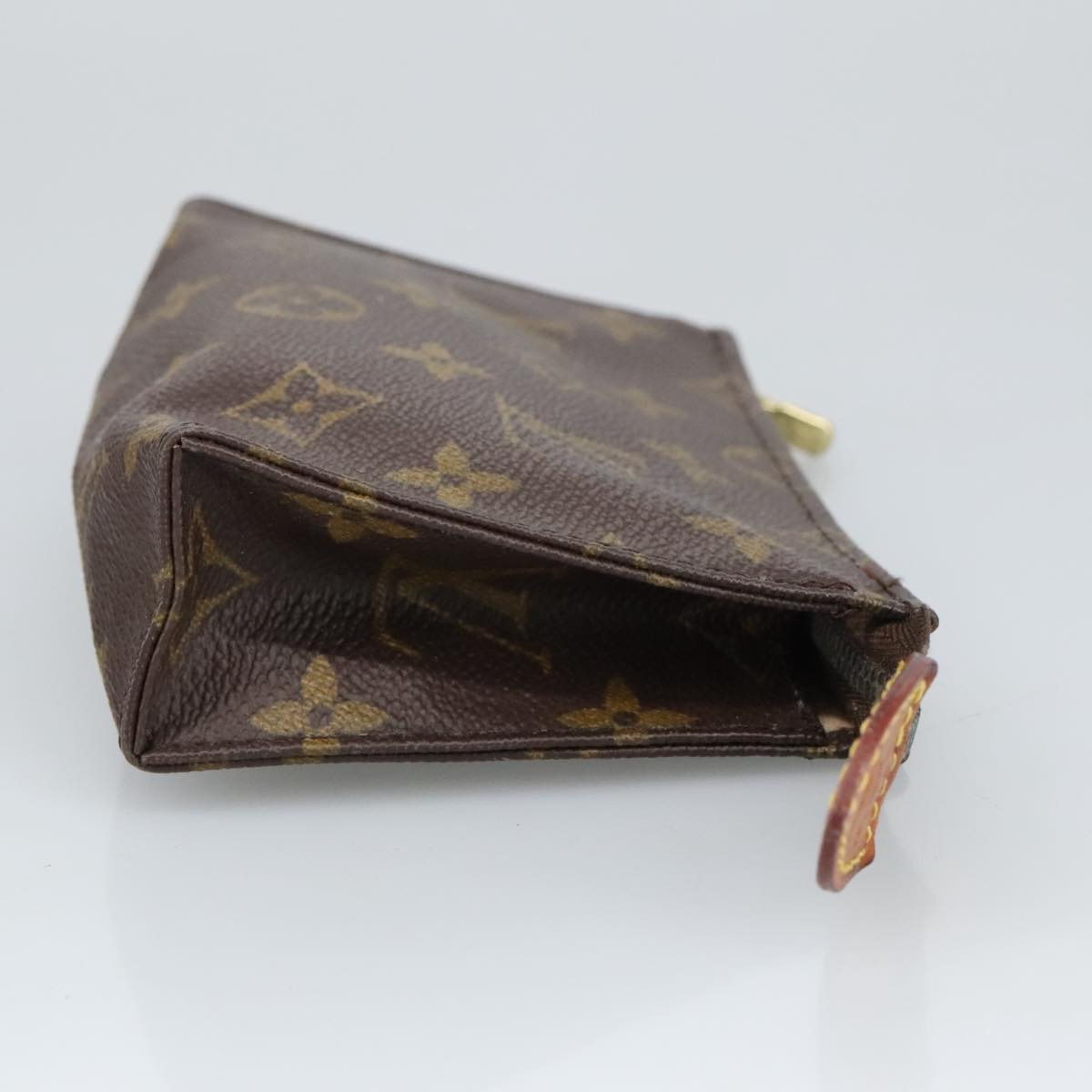 LOUIS VUITTON Monogram Poche Toilette 15 Pouch M47546 LV Auth 98203