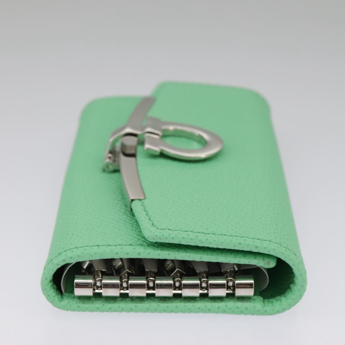 Salvatore Ferragamo Gancini Key Case Leather Peppermint Auth 98227