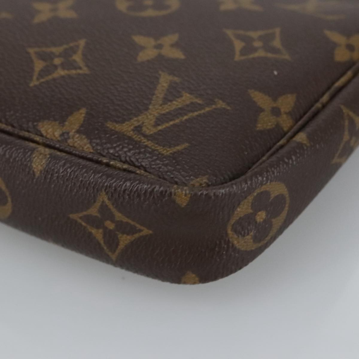 LOUIS VUITTON Monogram Pochette Accessoires Pouch M51980 LV Auth 98276