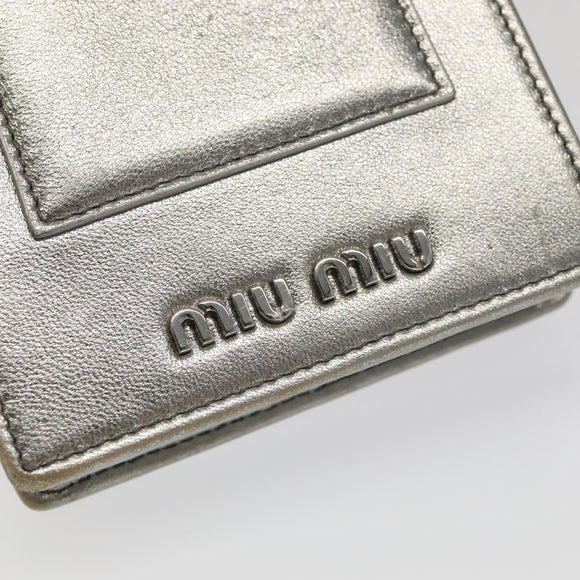 Miu Miu Matelasse Chain Shoulder Bag Leather Silver Auth 98282