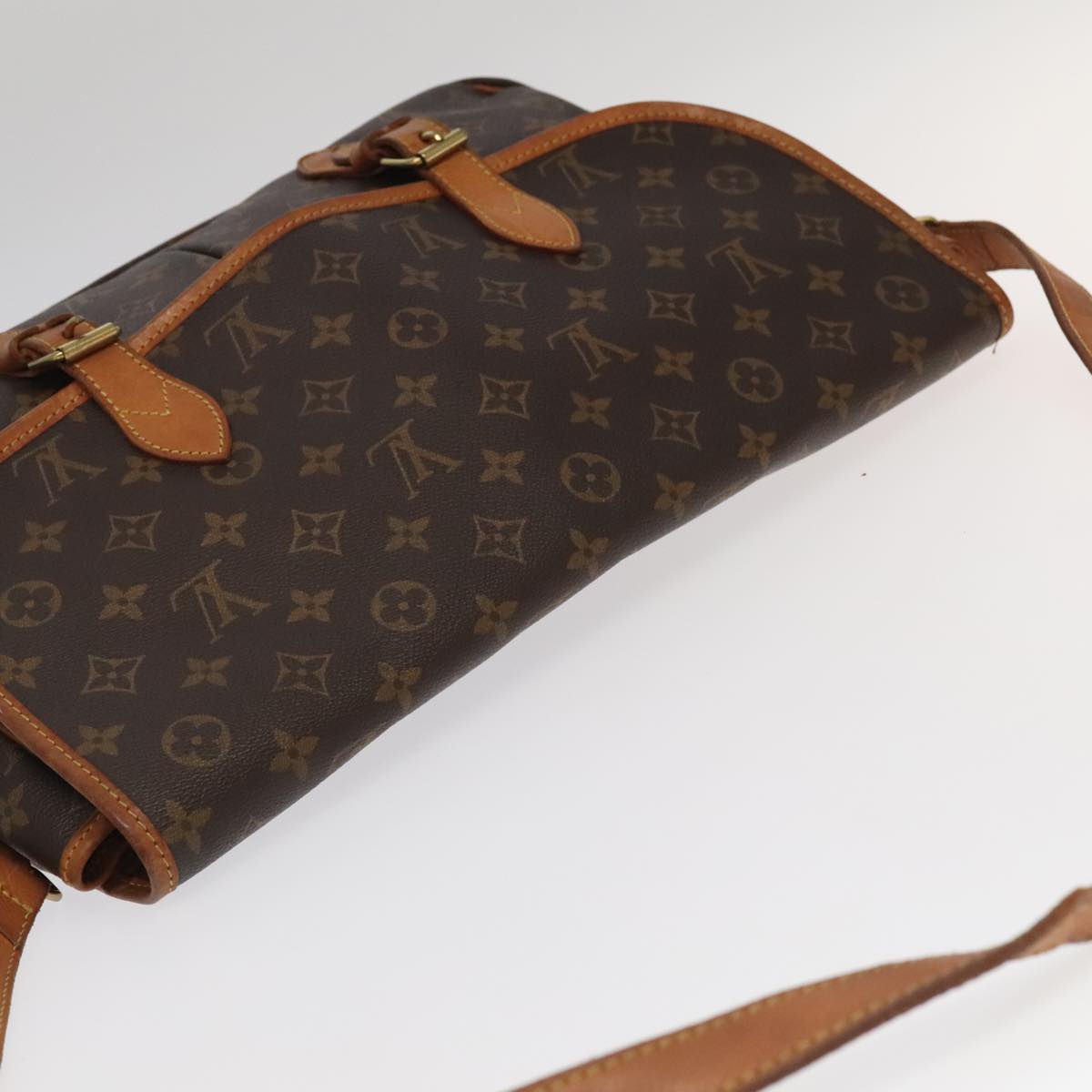 LOUIS VUITTON Monogram Gibeciere GM Shoulder Bag M42246 LV Auth 98294