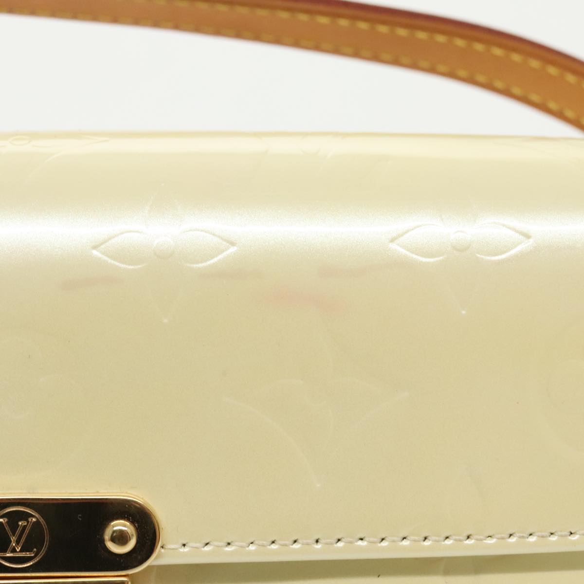 LOUIS VUITTON Monogram Vernis Malibu street Shoulder Bag Perle M91507 Auth 98318