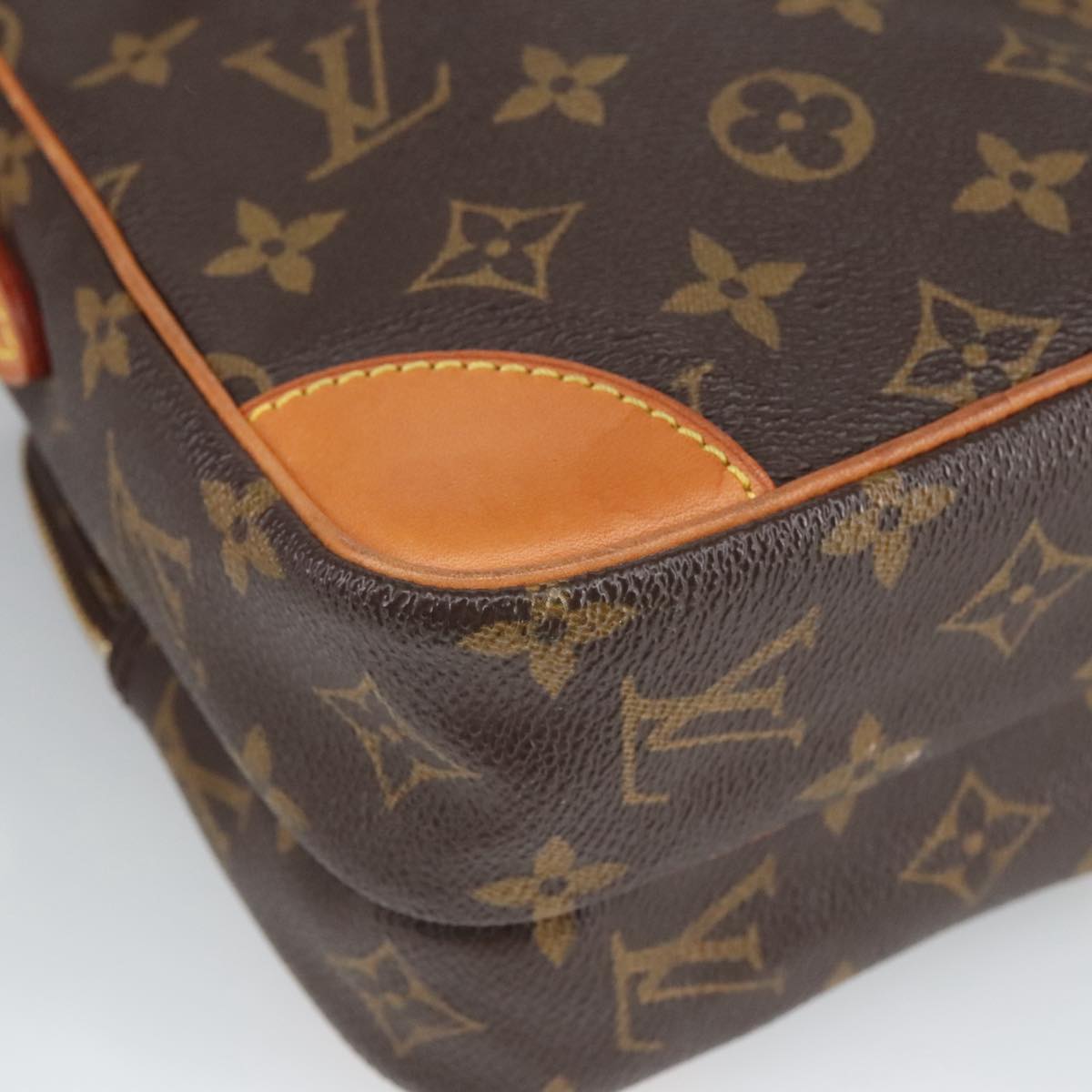 LOUIS VUITTON Monogram Amazon Shoulder Bag M45236 LV Auth 98332