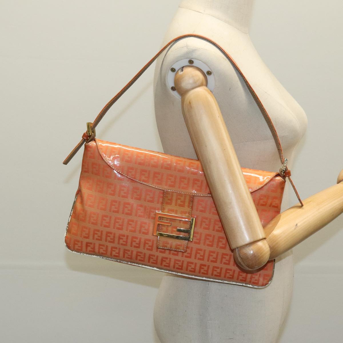 FENDI Zucchino Canvas Mamma Baguette Shoulder Bag Enamel Gold Orange Auth 98336