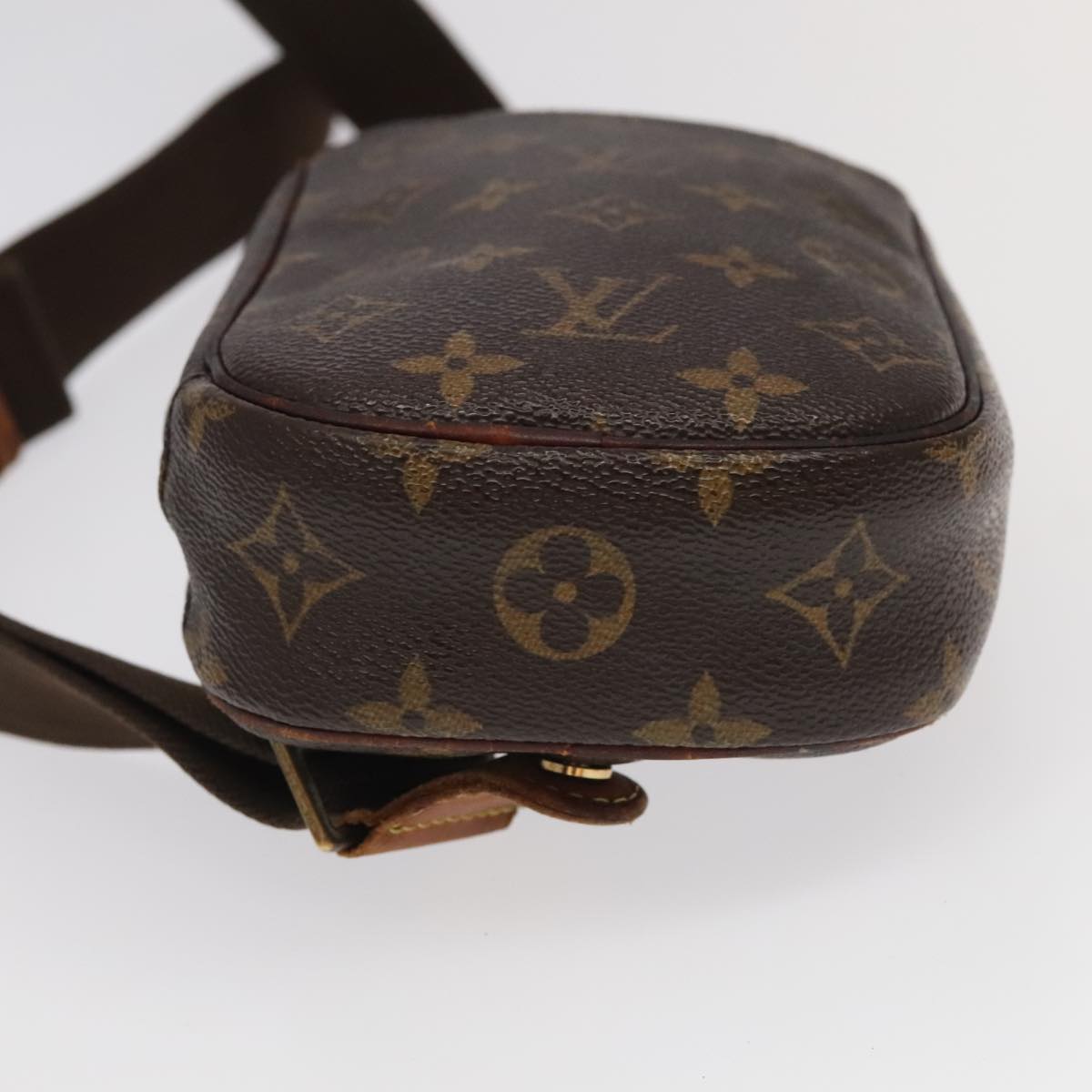 LOUIS VUITTON Monogram Pochette Gange Shoulder Bag M51870 LV Auth 98337