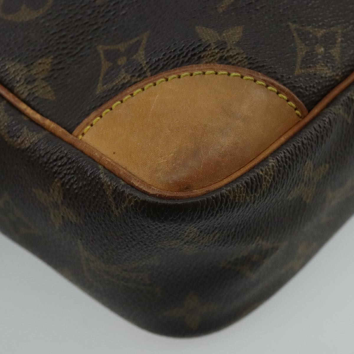 LOUIS VUITTON Monogram Trocadero 30 Shoulder Bag M51272 LV Auth 98338