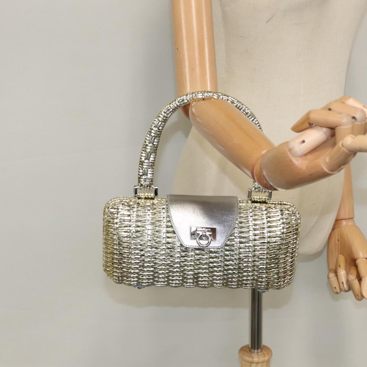 Salvatore Ferragamo Gancini Hand Bag Wicker Gold Tone Silver Auth 98409A