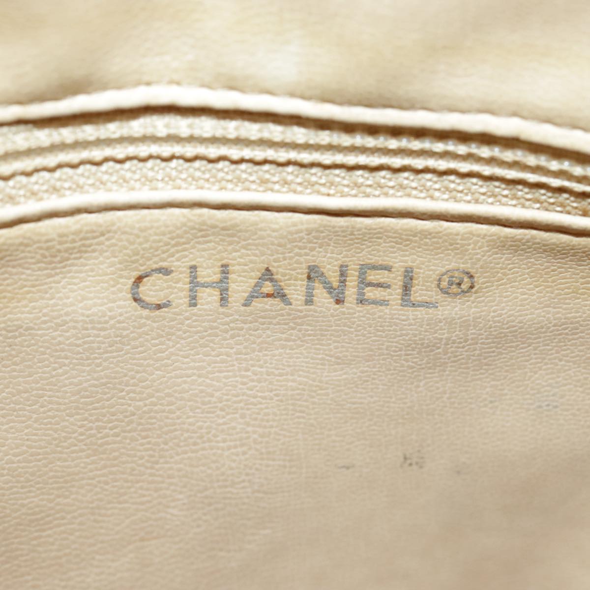 CHANEL Matelasse Chain Shoulder Bag Lamb Skin Beige Gold CC Auth 98416