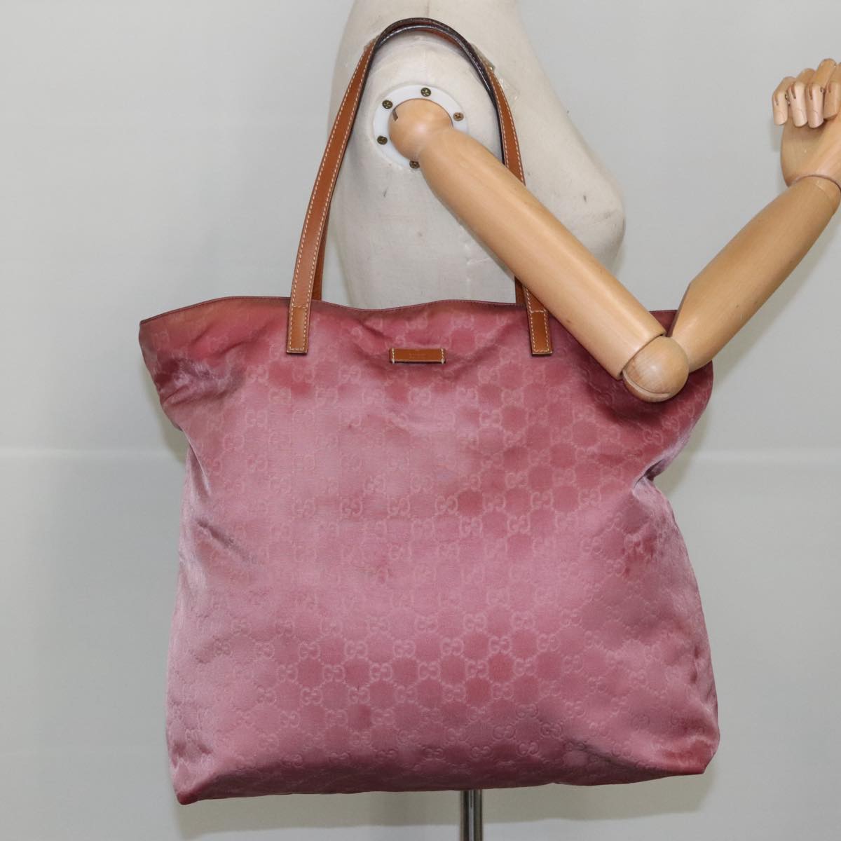 GUCCI GG Canvas Tote Bag Nylon Pink Silver 295252 Auth 98421