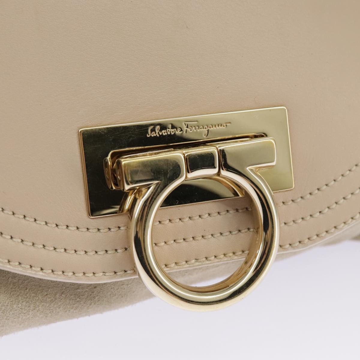 Salvatore Ferragamo Gancini Shoulder Bag Pink Gold Auth 98425