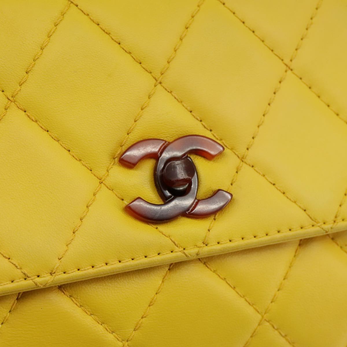 CHANEL Matelasse Hand Bag Lamb Skin Yellow CC Auth 98431