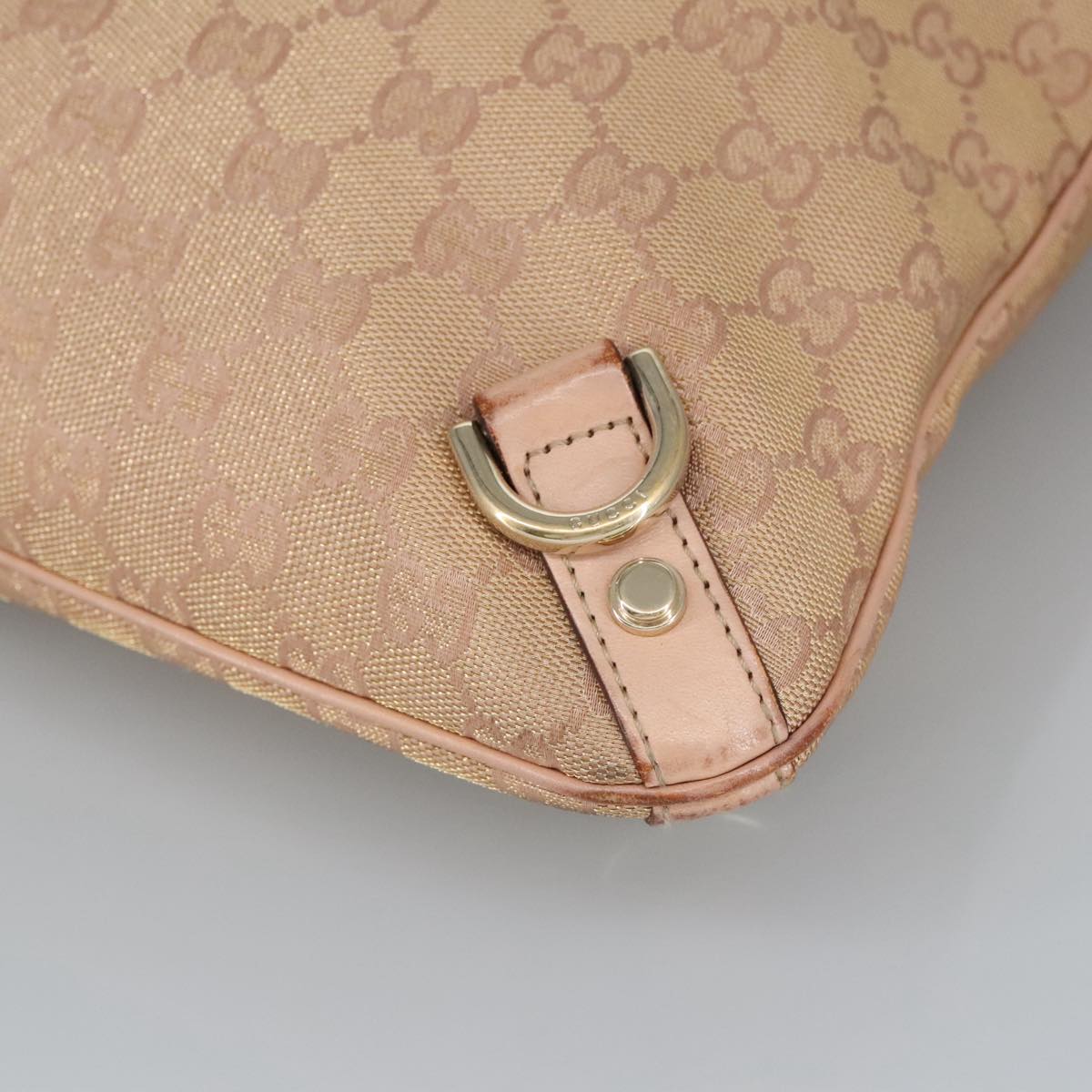 GUCCI GG Canvas Shoulder Bag Pink Gold 131326 Auth 98450