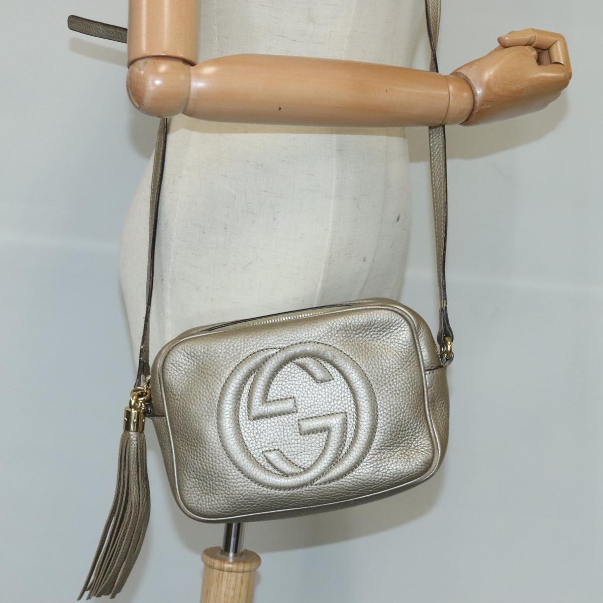 GUCCI Soho Shoulder Bag Leather Beige Gold 808364 Auth 98480