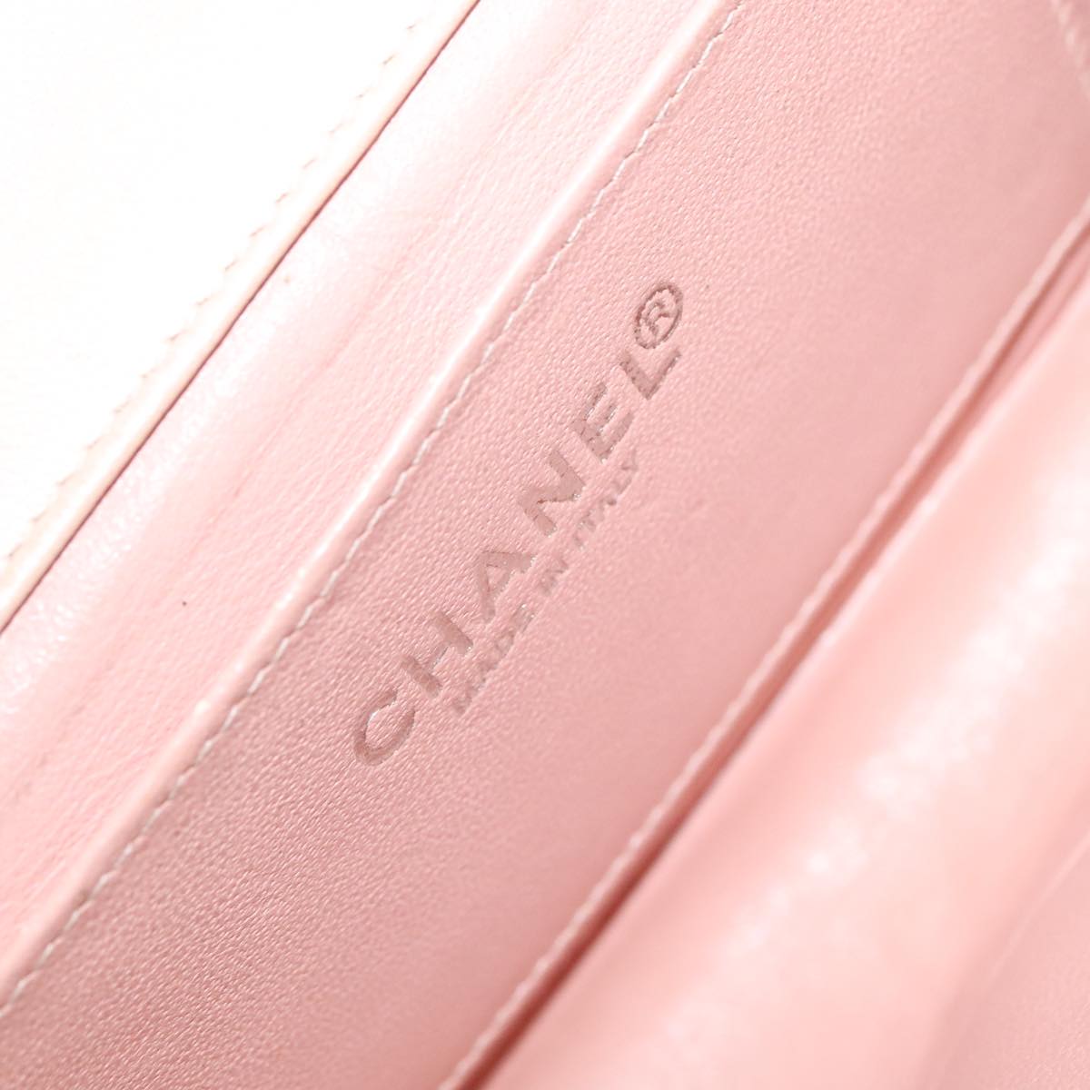 CHANEL Mini Matelasse Chain Shoulder Bag Lamb Skin Silver Pink CC Auth 98532