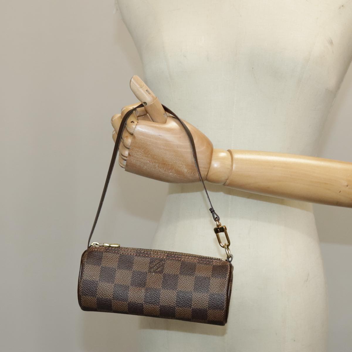 LOUIS VUITTON Damier Ebene Papillon Pouch LV Auth 98544