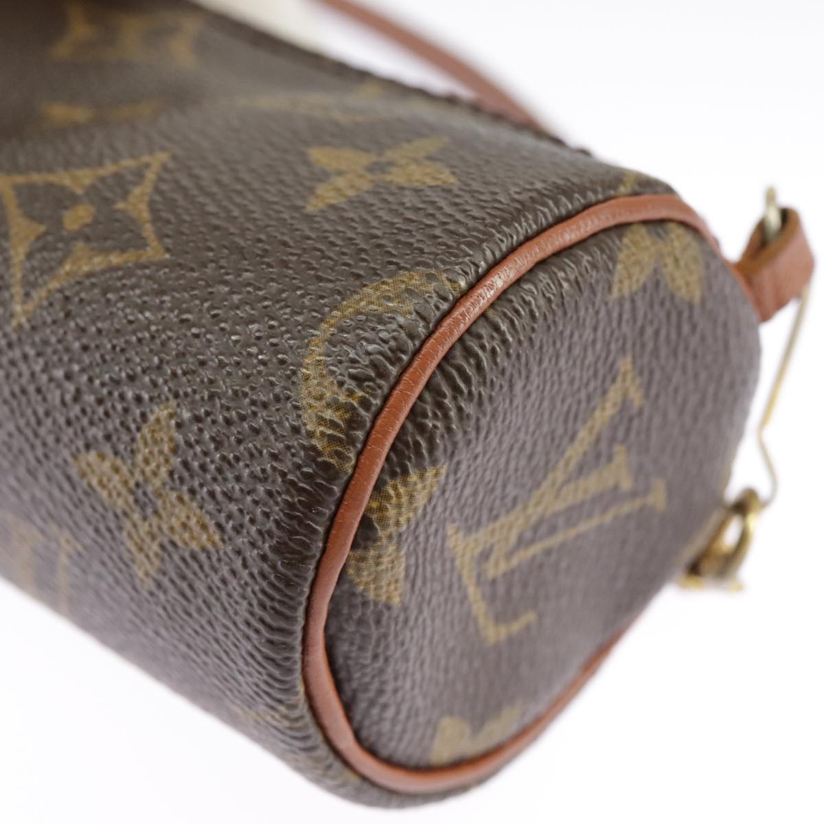 LOUIS VUITTON Monogram Papillon Pouch LV Auth 98547