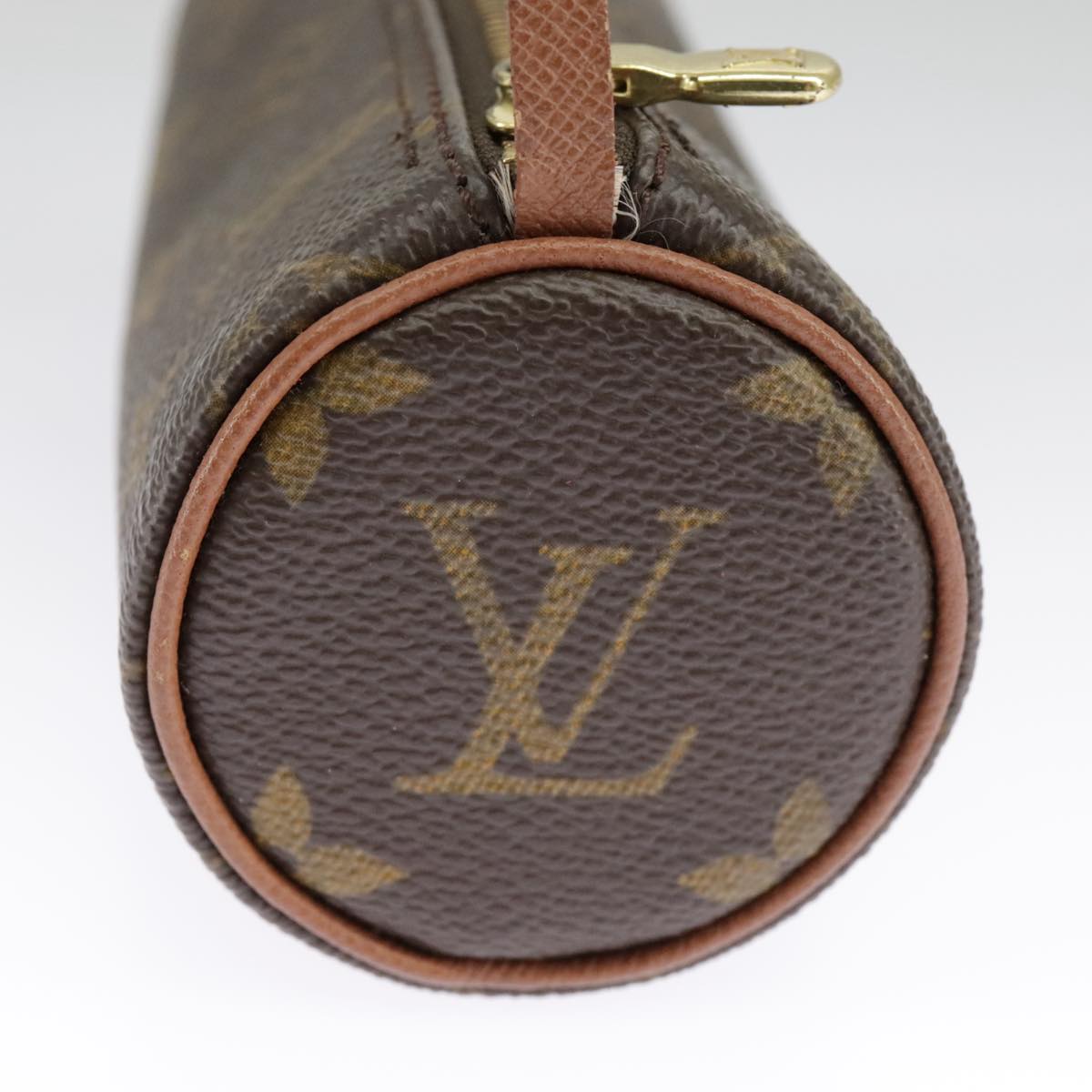 LOUIS VUITTON Monogram Papillon Pouch LV Auth 98552