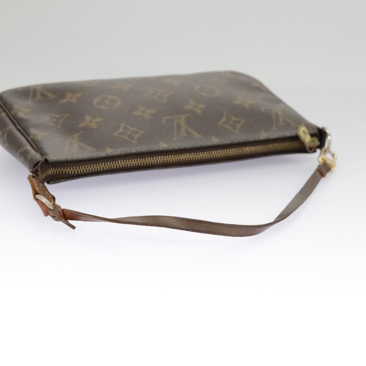 LOUIS VUITTON Monogram Pochette Accessoires Pouch M51980 LV Auth 98555