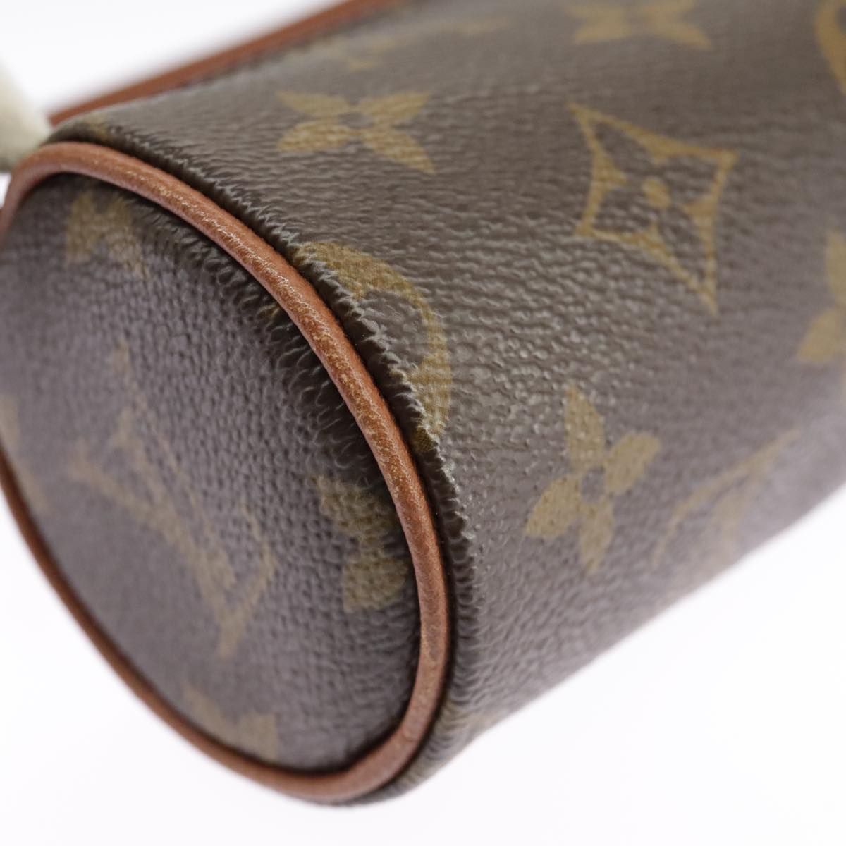 LOUIS VUITTON Monogram Papillon Pouch LV Auth 98557