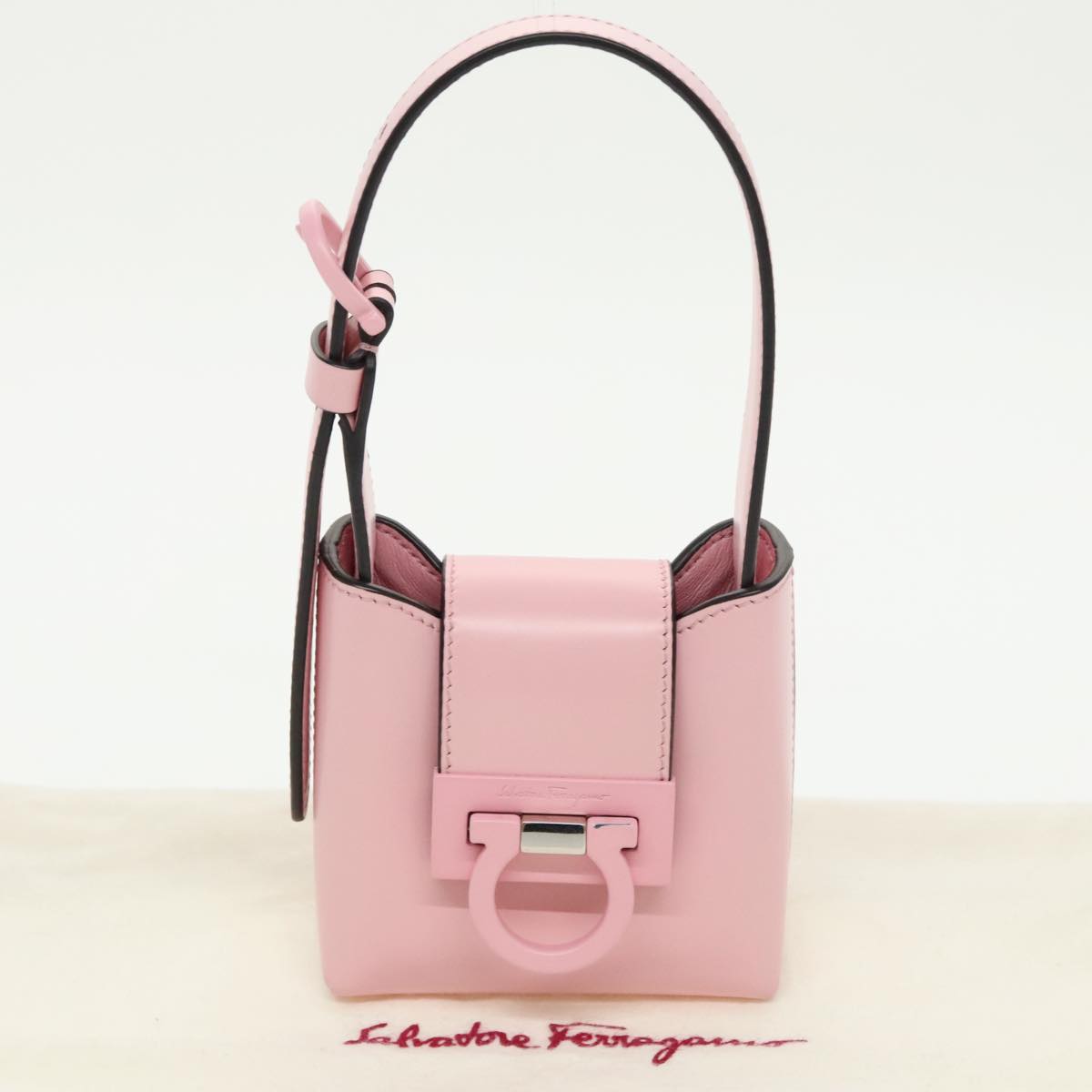 Salvatore Ferragamo Gancini Hand Bag Leather Pink Silver Auth 98596A