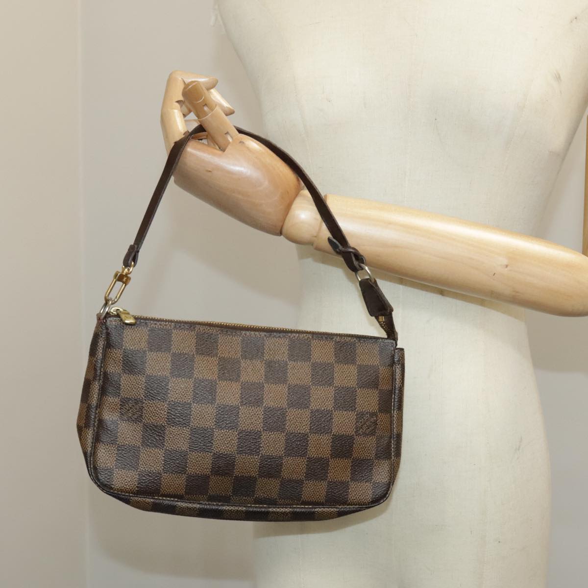 LOUIS VUITTON Damier Ebene Pochette Accessoires Pouch N41206 LV Auth 98611