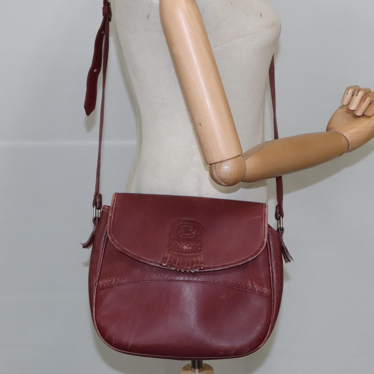 Burberrys Shoulder Bag Leather Bordeaux Auth 98623