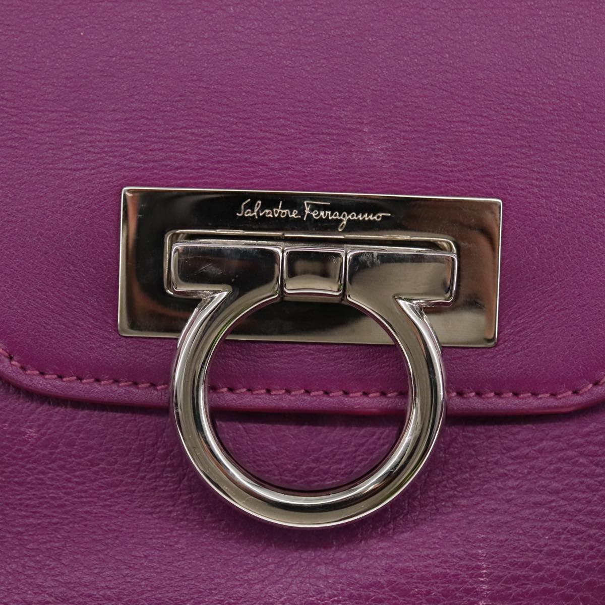 Salvatore Ferragamo Gancini Shoulder Bag Leather Purple Silver Auth 98651