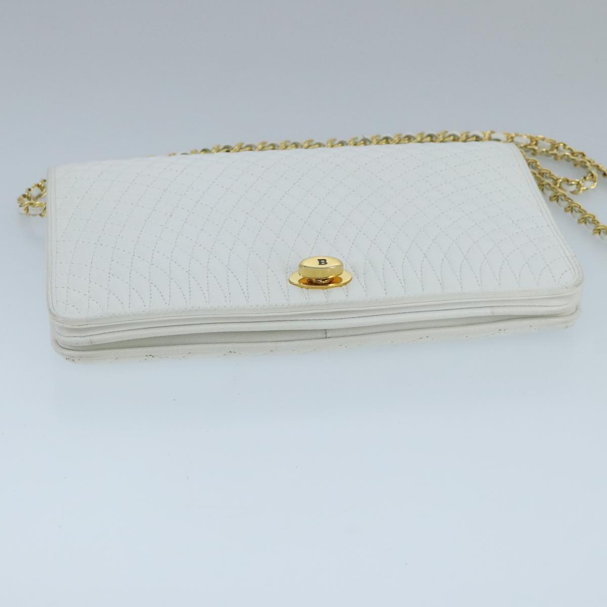 BALLY Chain Shoulder Bag Leather White Gold Auth 98661