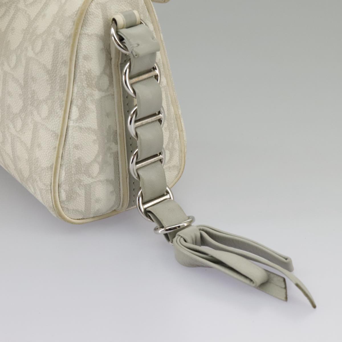 Christian Dior Trotter Romantic Shoulder Bag PVC White Silver Auth 98662