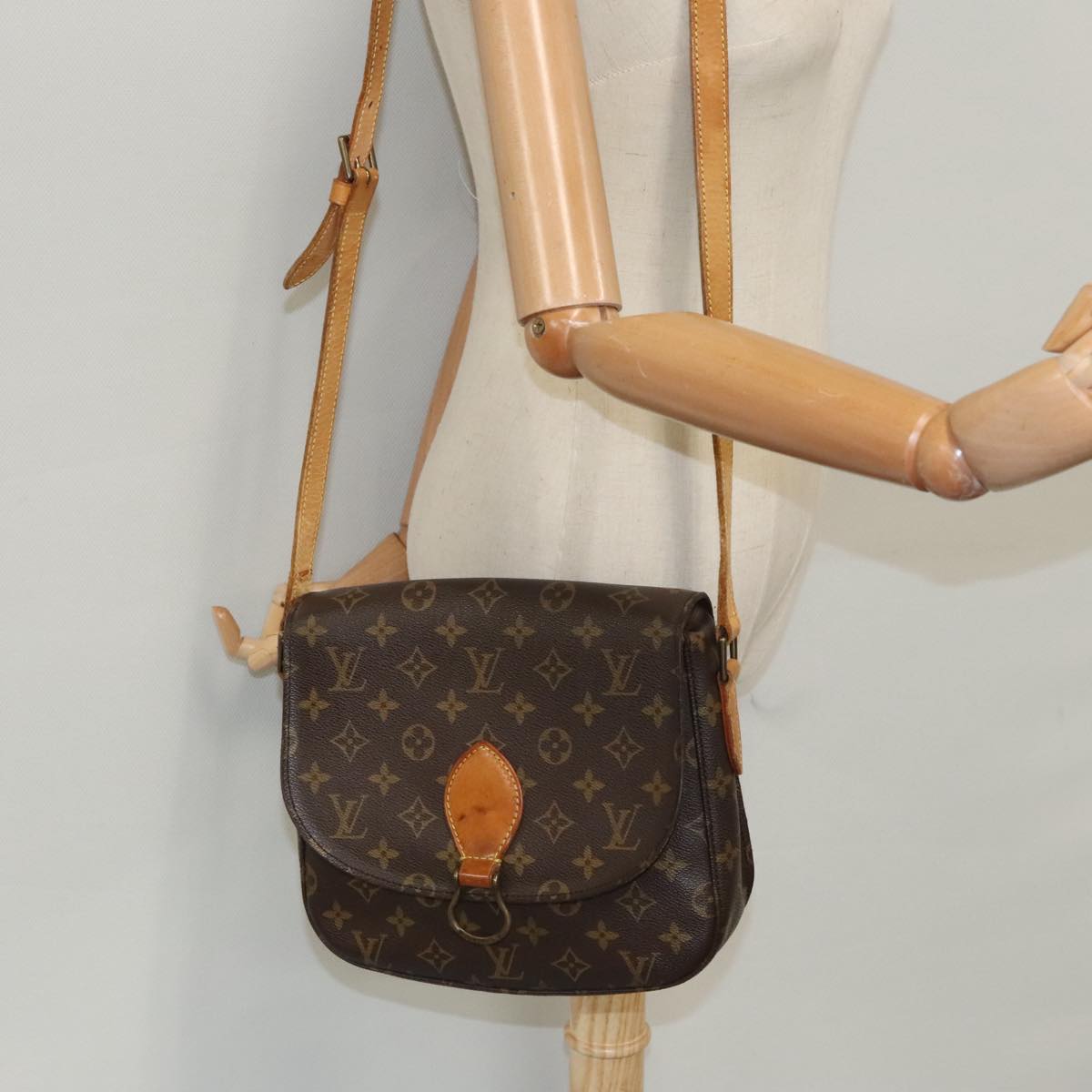 LOUIS VUITTON Monogram Saint Cloud GM Shoulder Bag M51242 LV Auth 98740