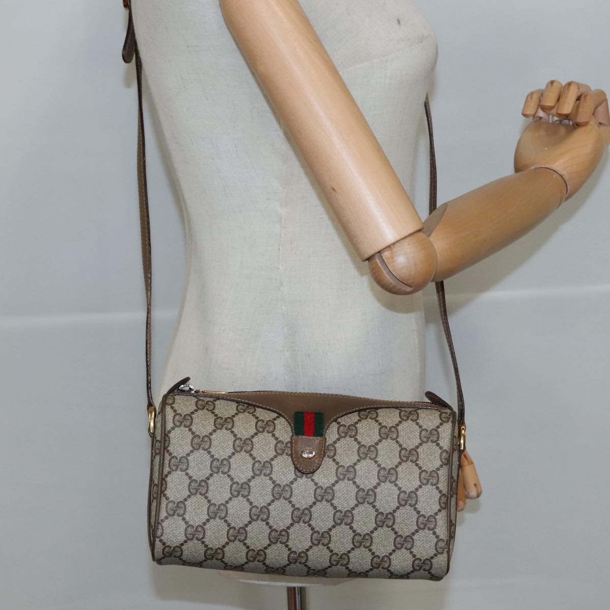 GUCCI GG Supreme Web Sherry Line Shoulder Bag PVC Beige 89 02 018 Auth 98792